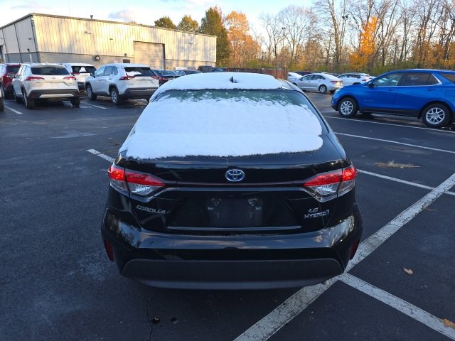 Used 2024 Toyota Corolla LE image 7