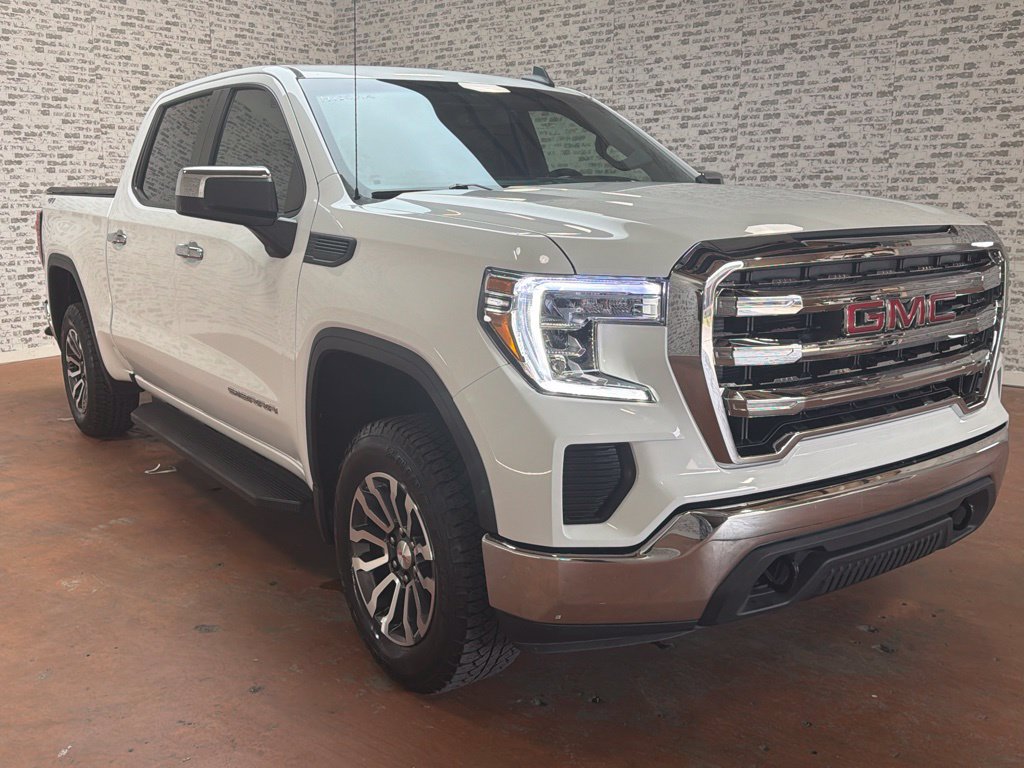 Used 2021 GMC Sierra 1500 4x4 Crew Cab w/ Convenience Package image 1