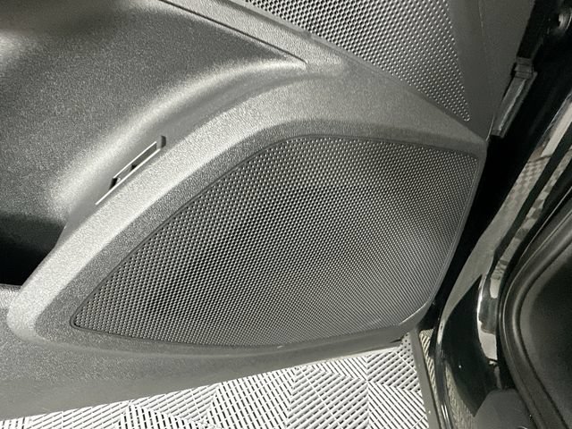 Used 2025 Audi Q5 Prestige AWD/4WD image 23