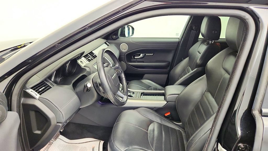 Used 2019 Land Rover Range Rover Evoque HSE Dynamic AWD/4WD image 19