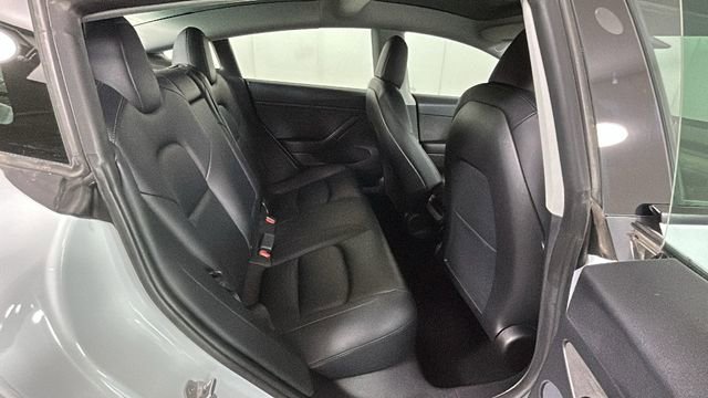 Used 2021 Tesla Model 3 Standard Range Plus RWD image 26