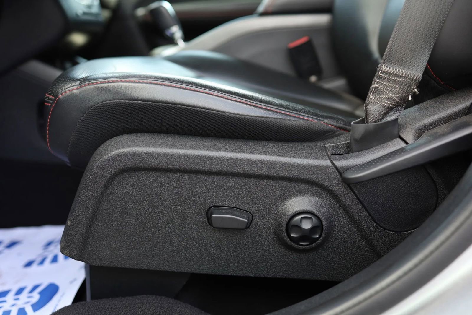 Used 2018 Dodge Journey GT w/ Driver Convenience Group image 12