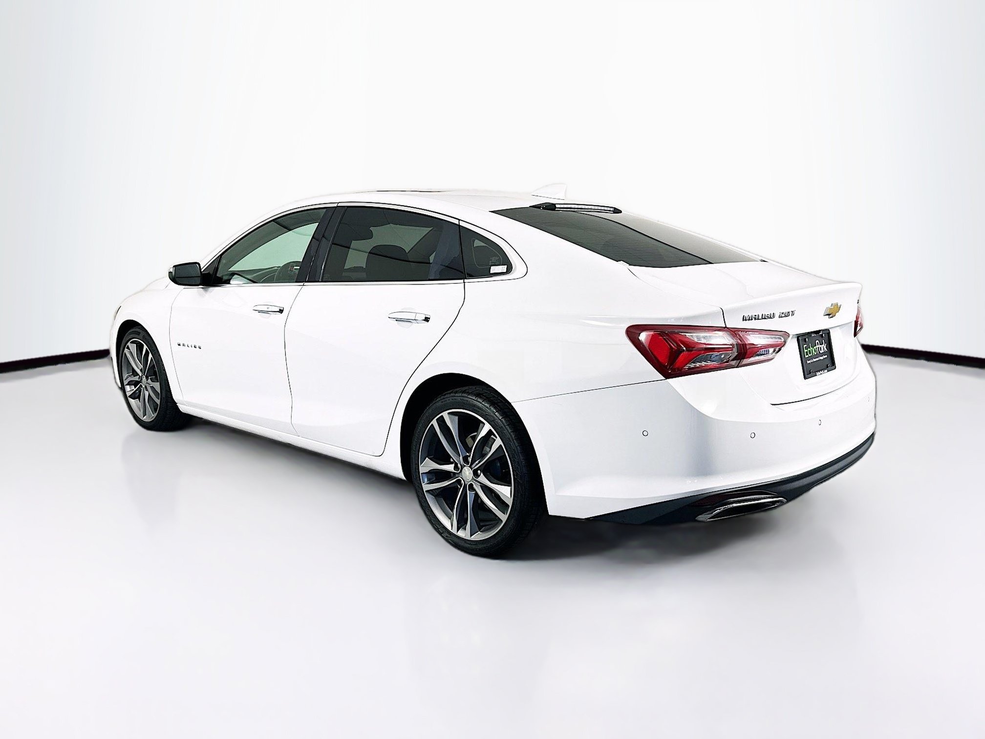 Used 2020 Chevrolet Malibu Premier FWD image 5