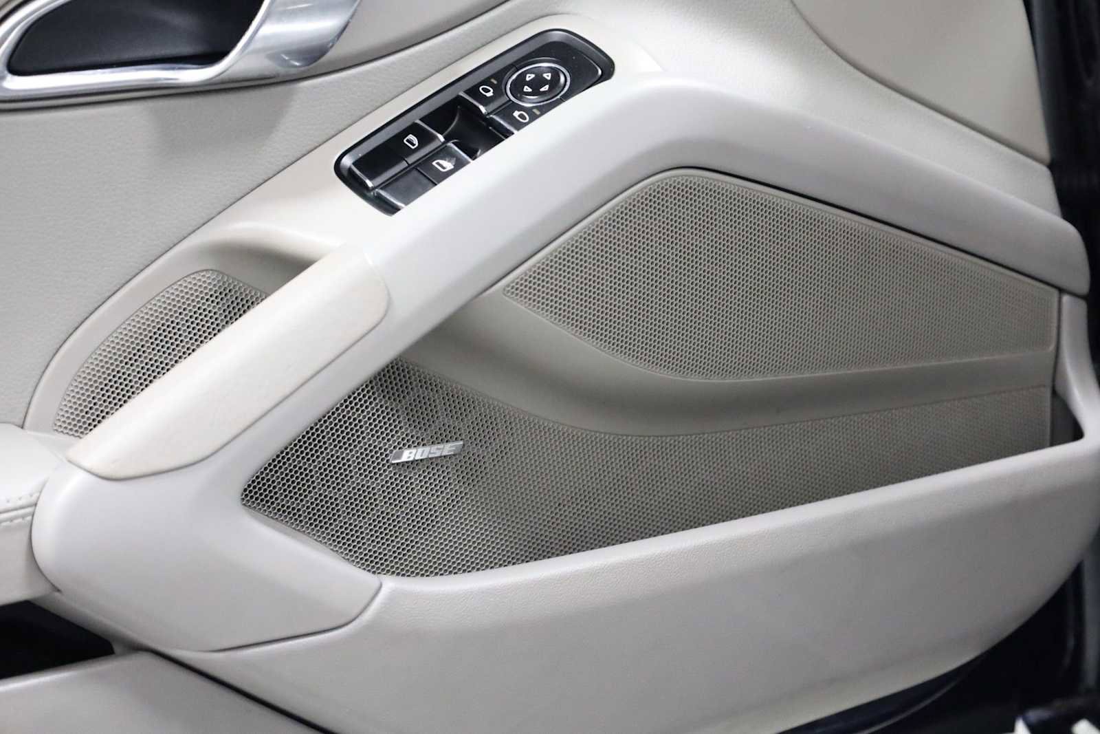 Used 2013 Porsche Boxster S image 17