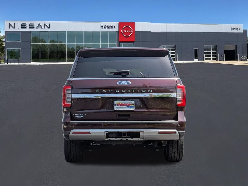 Used 2023 Ford Expedition Limited AWD/4WD image 4