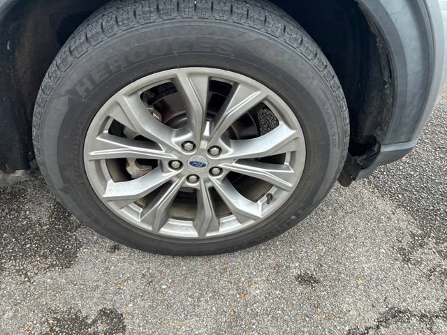 Used 2021 Ford Explorer Limited AWD/4WD image 5