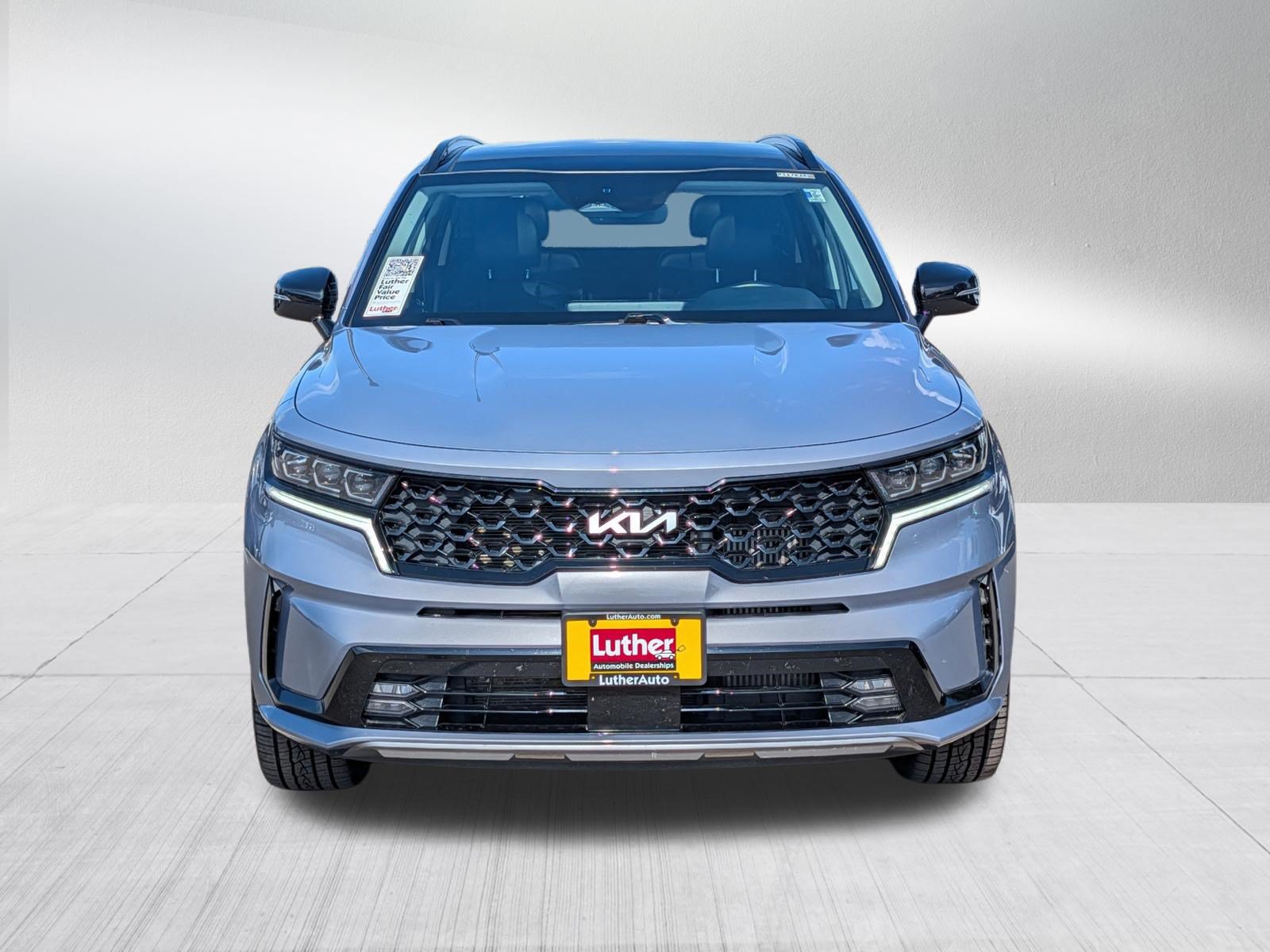 Used 2023 Kia Sorento SX AWD/4WD image 2
