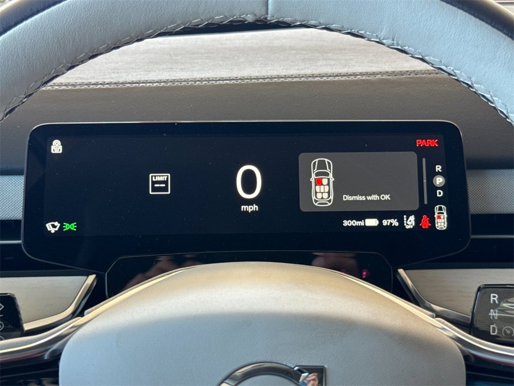 New 2025 Volvo EX90 Plus image 24