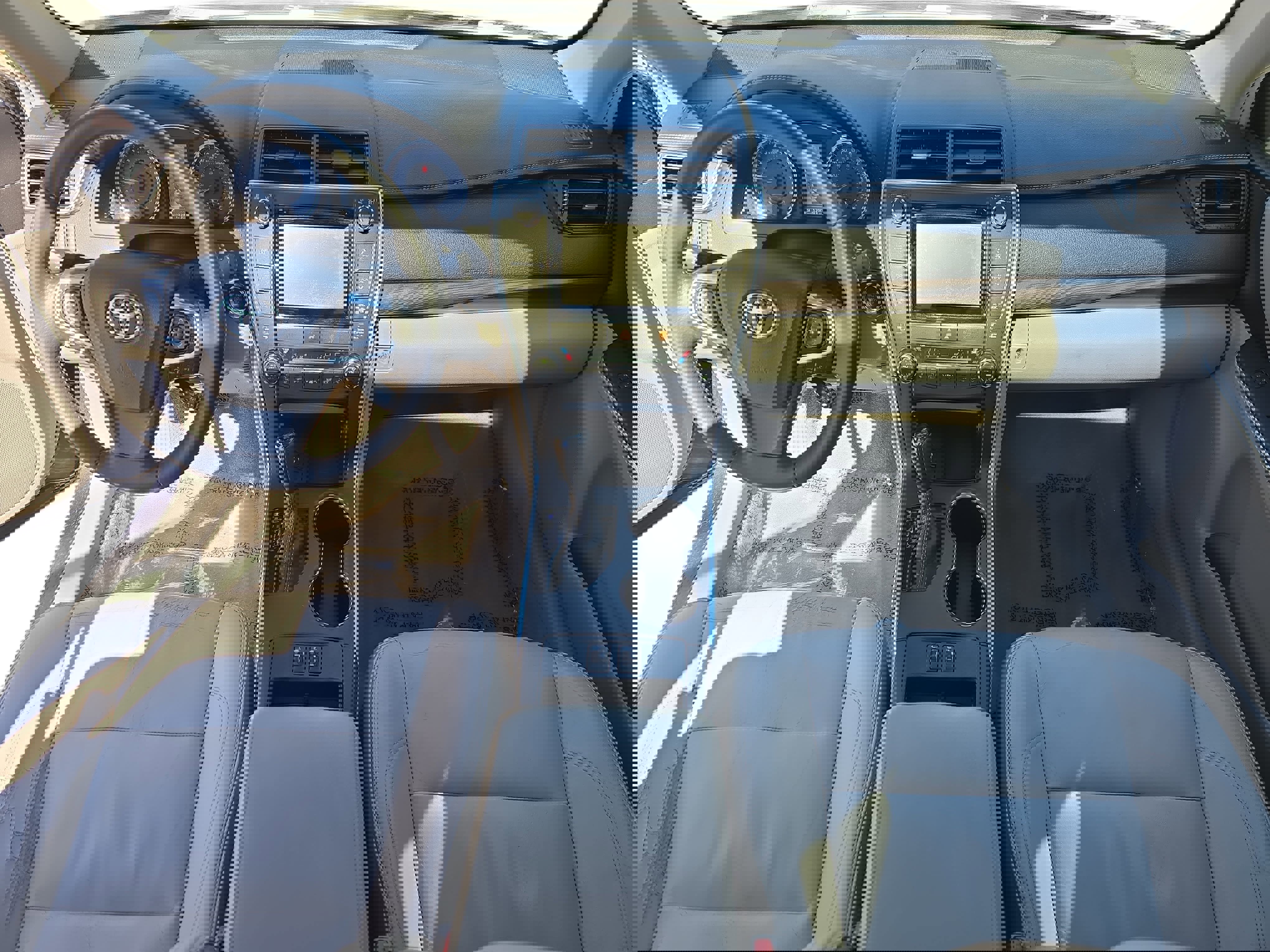 Used 2015 Toyota Camry XLE w/ Advanced Technology Package image 9