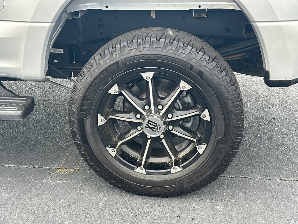 Used 2018 Ford F250 Lariat w/ Lariat Value Package AWD/4WD image 19