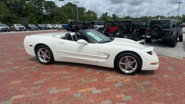 Used 2003 Chevrolet Corvette Convertible RWD image 4
