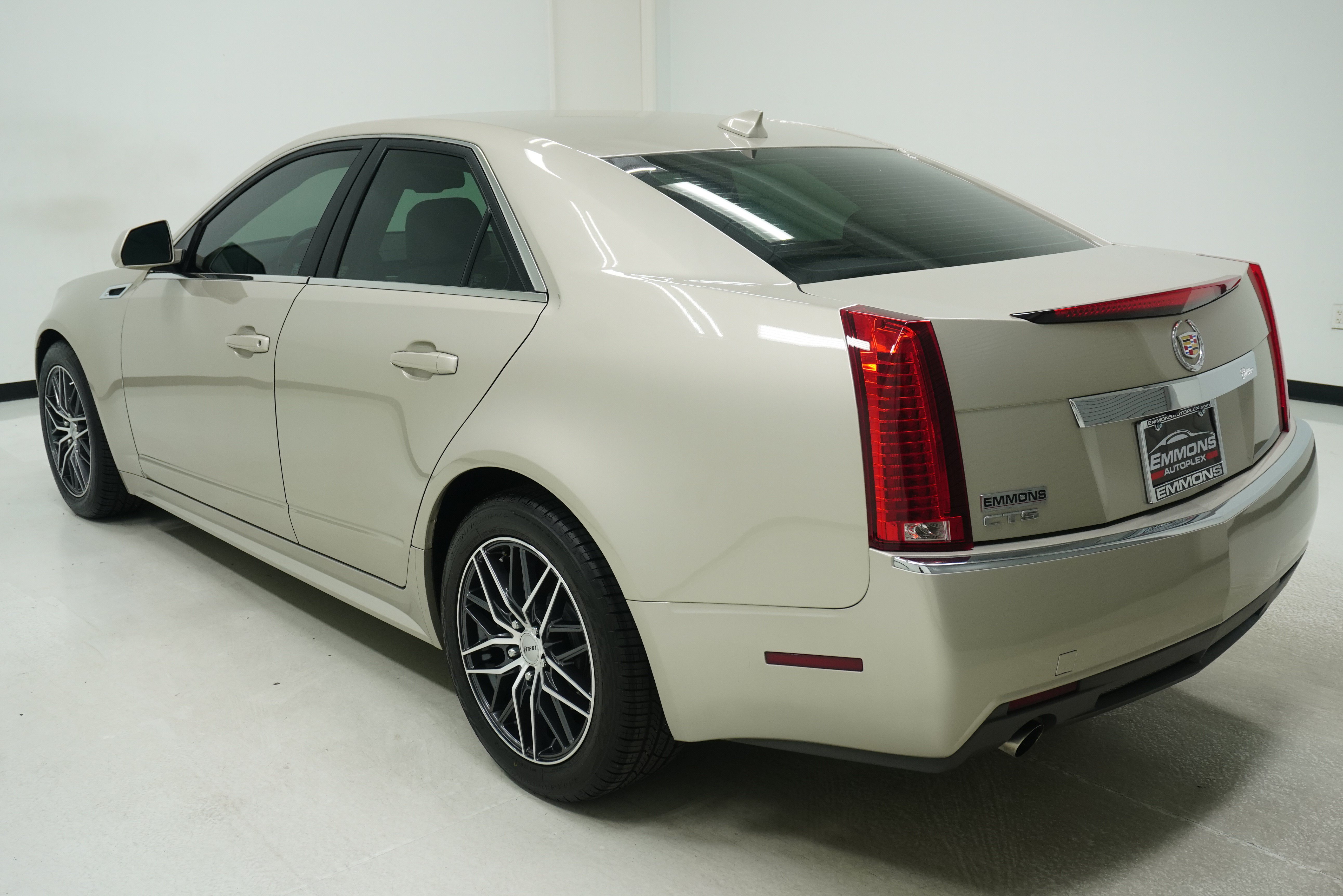 Used 2013 Cadillac CTS Luxury RWD image 6