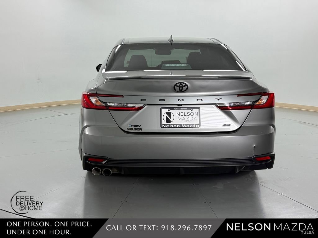 Used 2025 Toyota Camry SE w/ Convenience Package FWD image 7