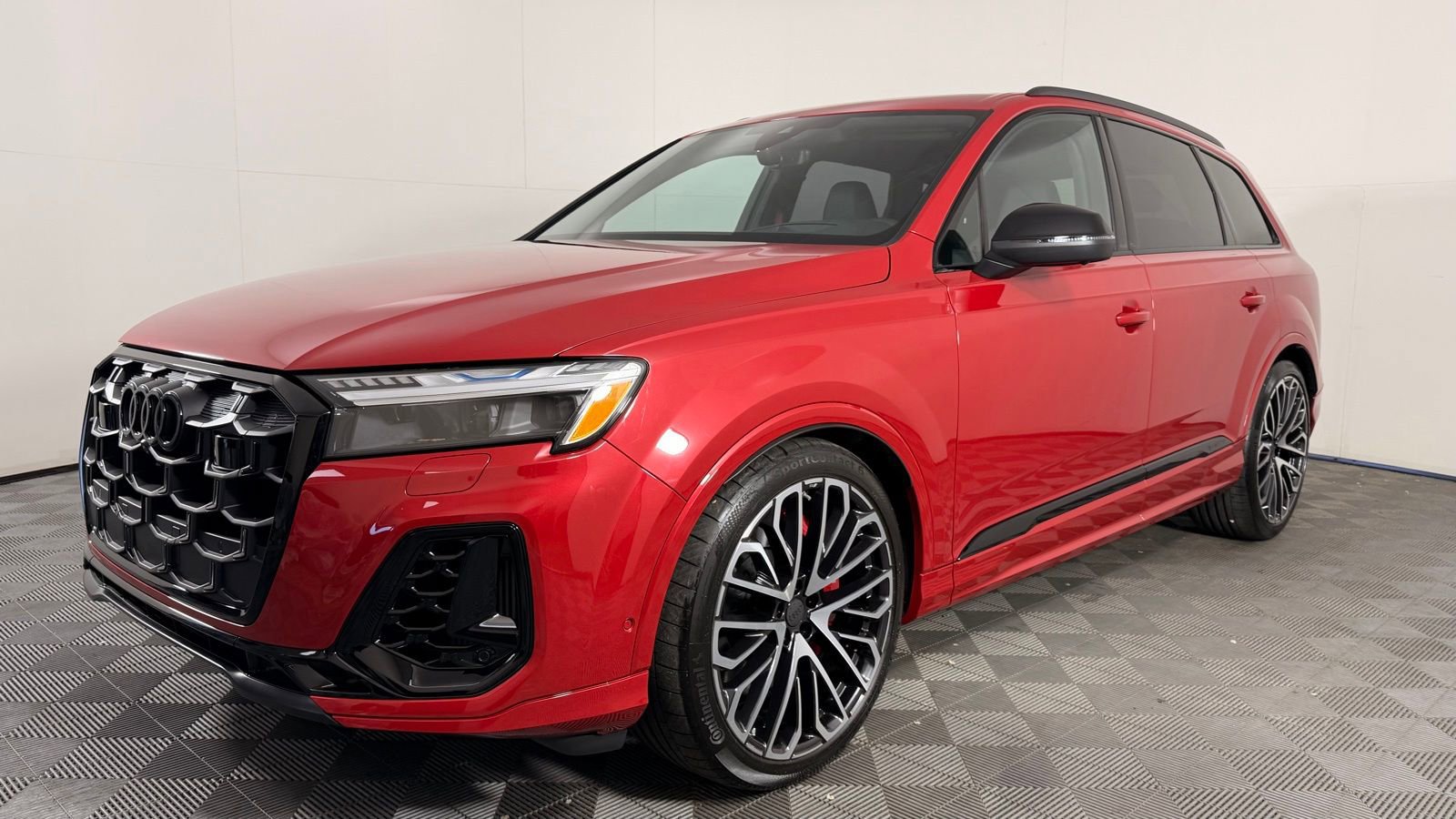 New 2026 Audi SQ7 Prestige image 5