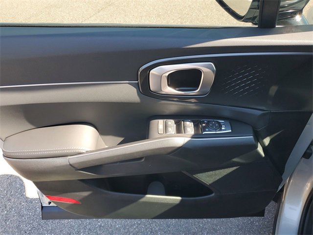 New 2026 Kia Sorento S image 19