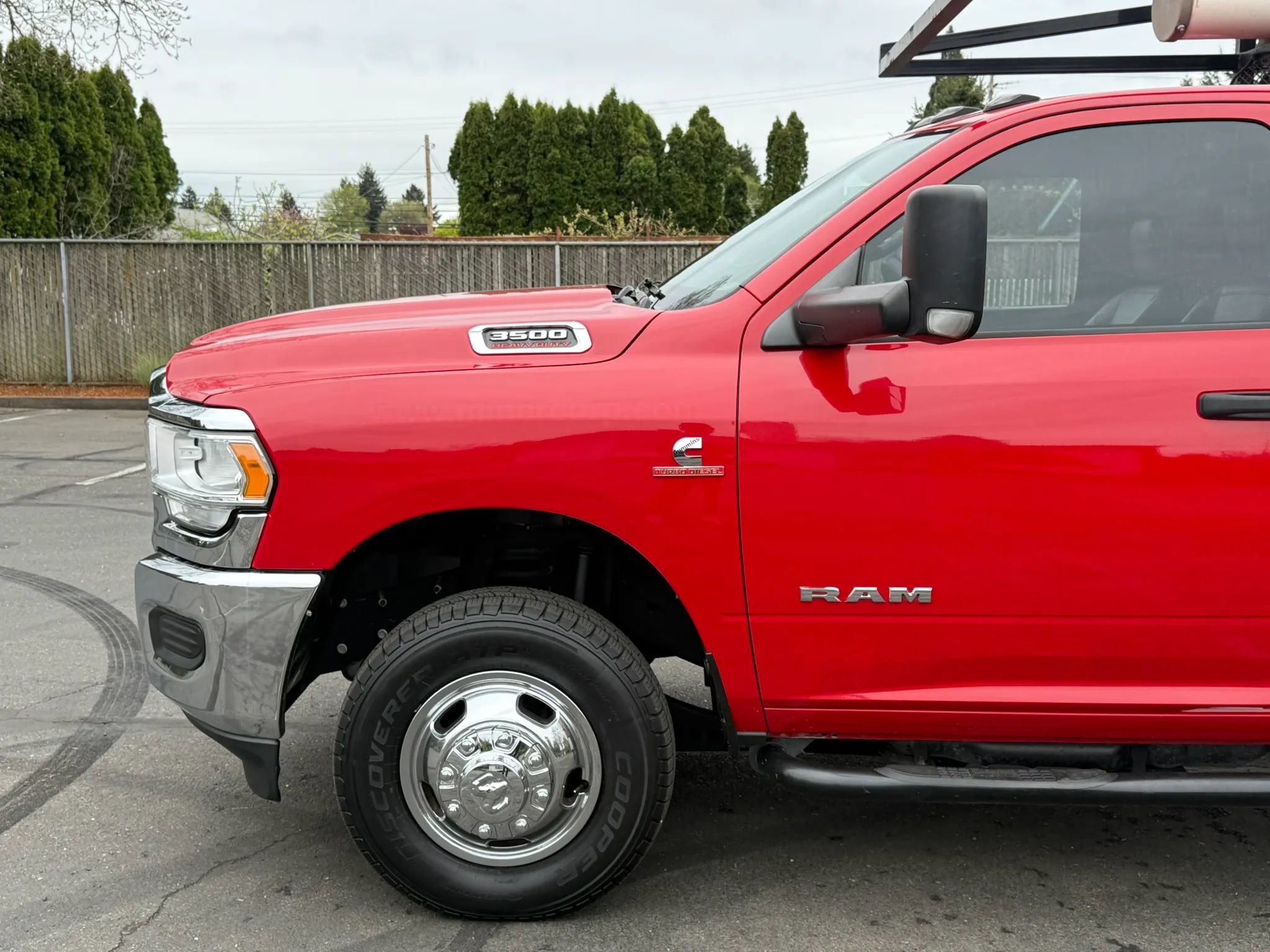 Used 2021 RAM 3500 Tradesman w/ Chrome Appearance Group RWD image 24