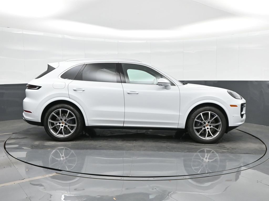 New 2026 Porsche Cayenne image 10