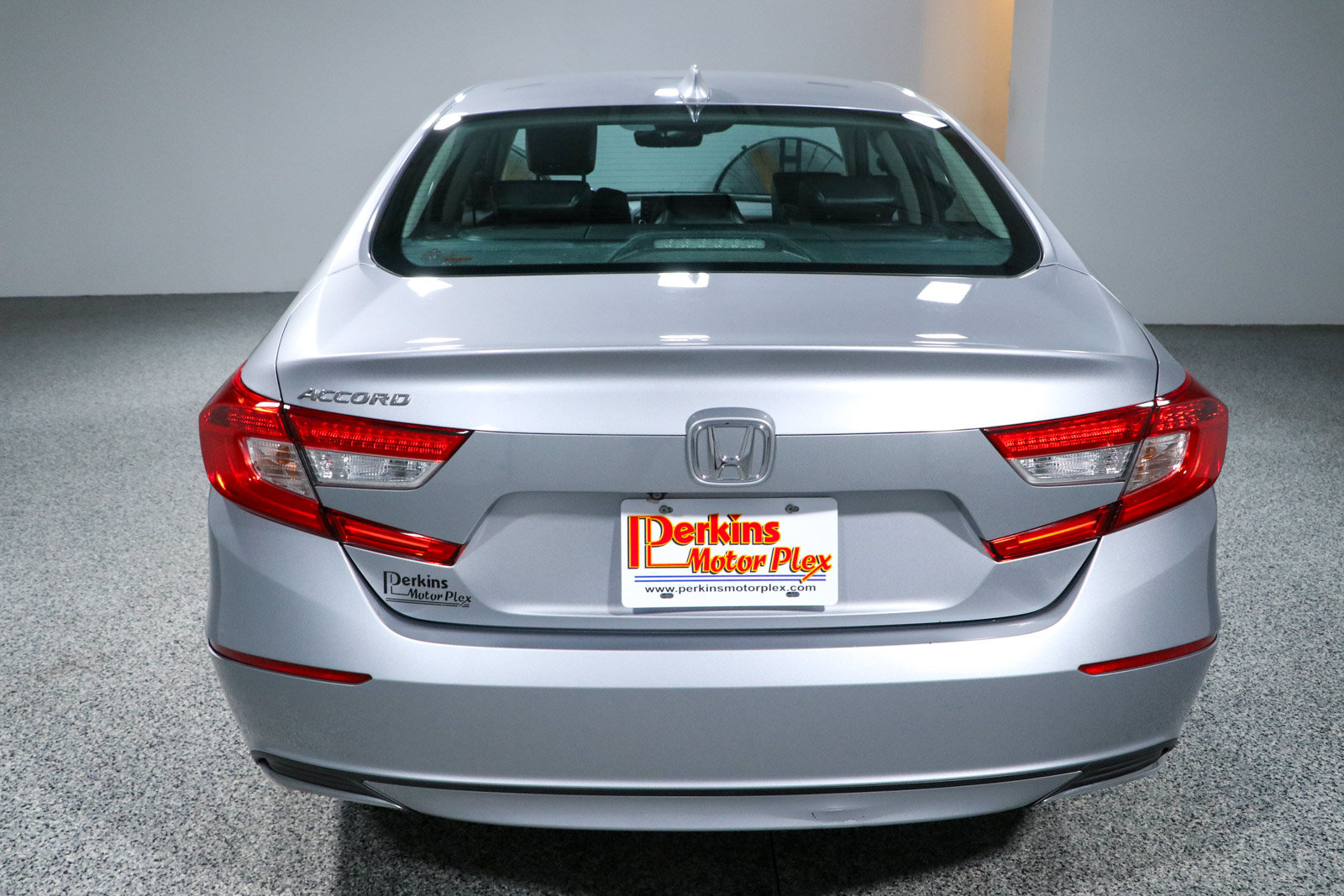 Used 2018 Honda Accord EX-L image 5