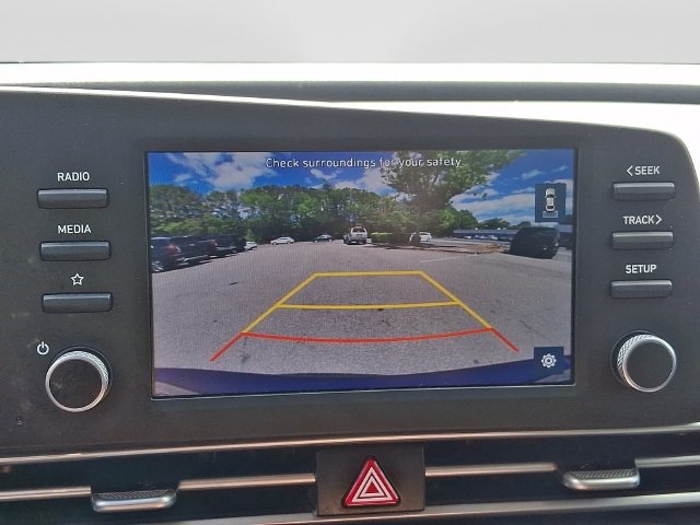 Used 2023 Hyundai Elantra SEL FWD image 18