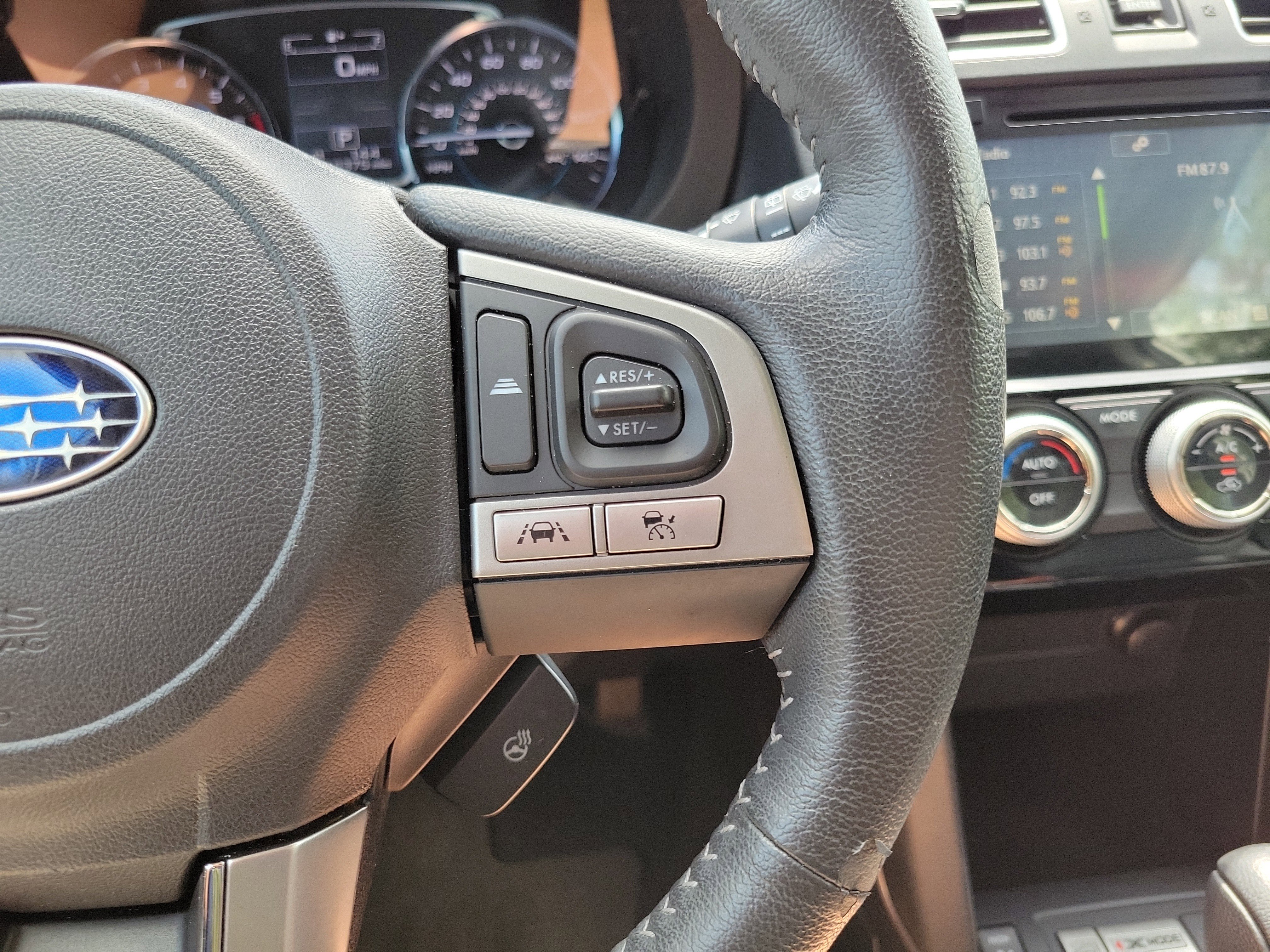 Used 2018 Subaru Forester 2.5i Touring w/ Popular Package #2 image 23