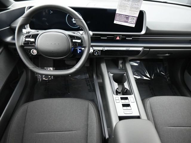 New 2025 Hyundai Ioniq 6 SE RWD image 12