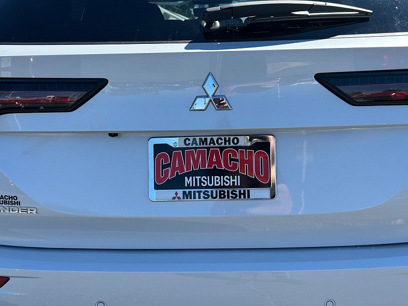 New 2026 Mitsubishi Outlander SE FWD image 12