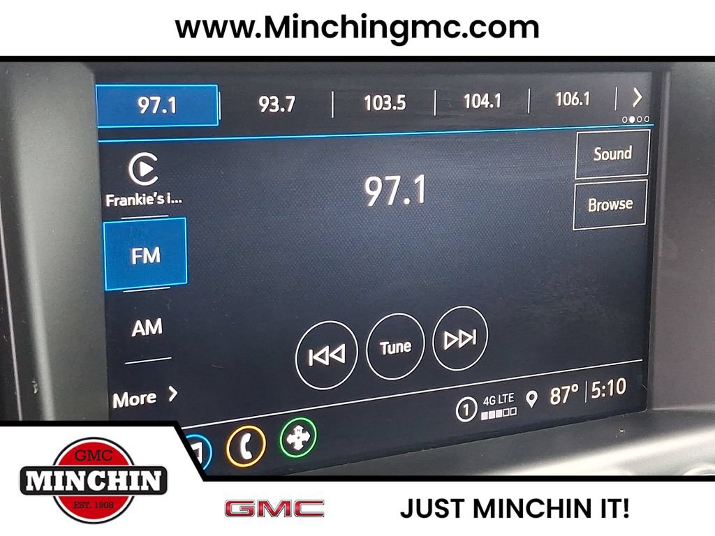 Used 2022 GMC Terrain SLT w/ Tech Package AWD/4WD image 17