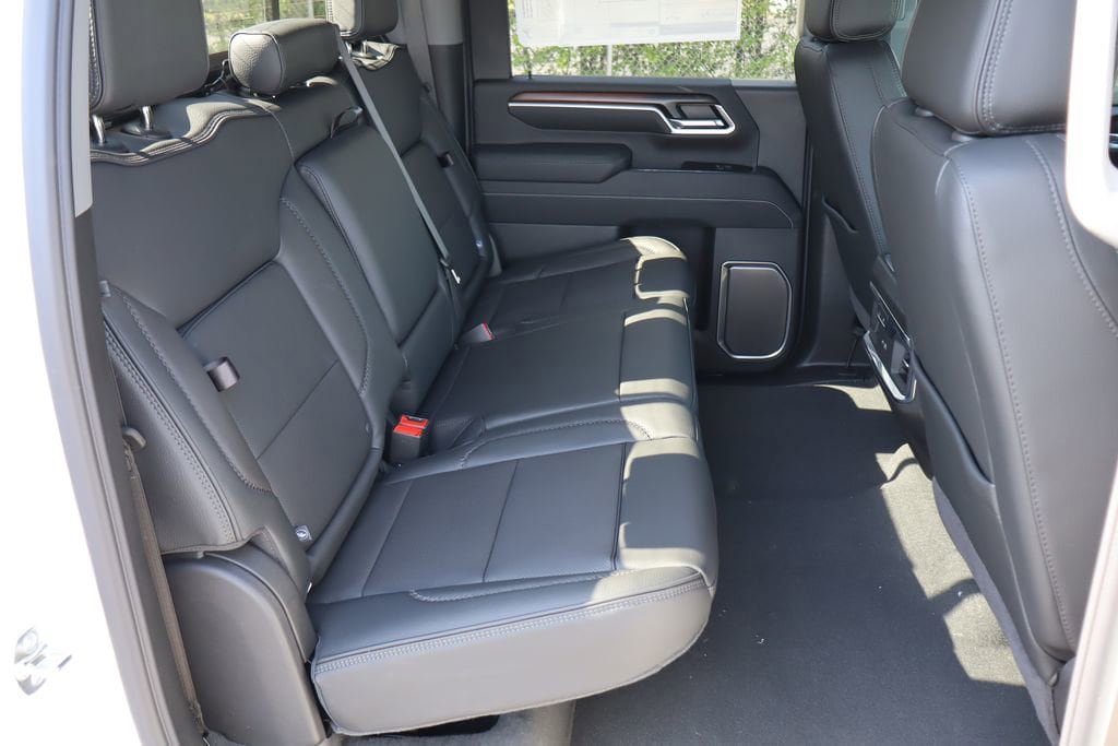New 2026 GMC Sierra 3500 Denali w/ Denali Reserve Package AWD/4WD image 25