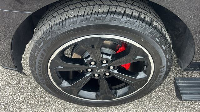 Used 2022 Ford Expedition Limited AWD/4WD image 32