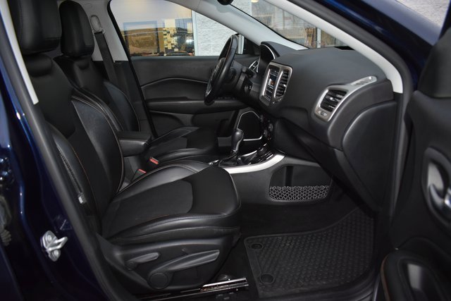 Used 2018 Jeep Compass Latitude w/ Popular Equipment Group image 43