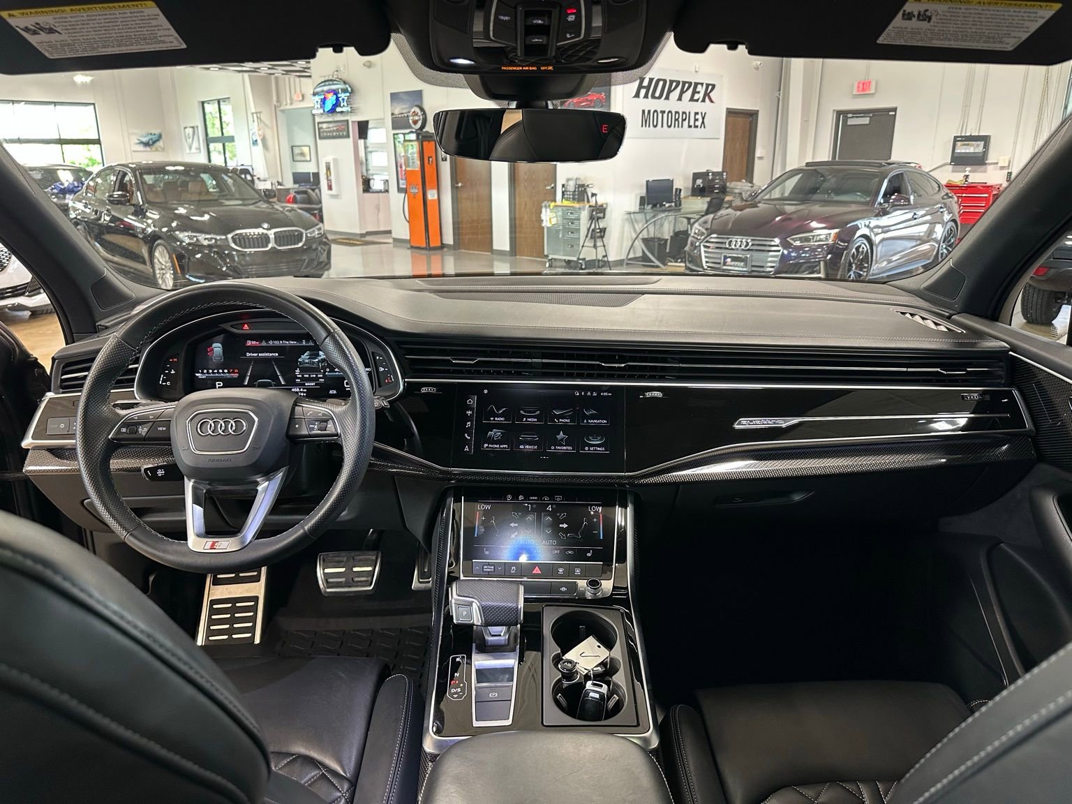 Used 2021 Audi SQ7 Premium Plus w/ SQ7 Black Optic Package image 17