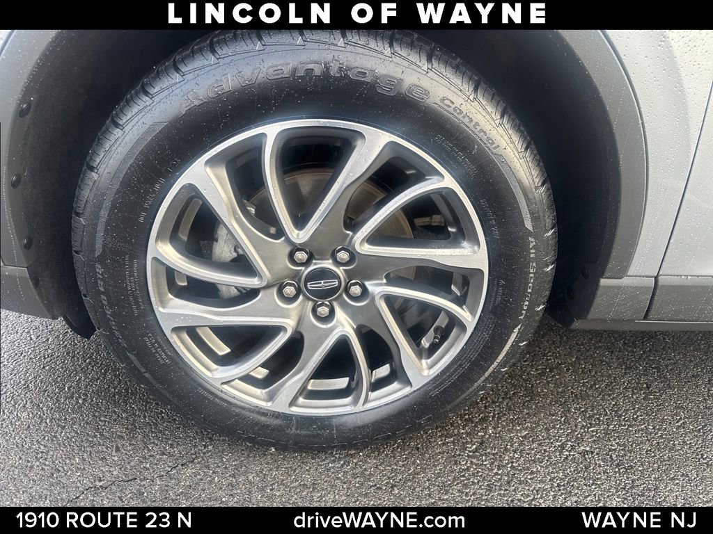 Certified 2022 Lincoln Corsair AWD w/ Equipment Group 101A image 25