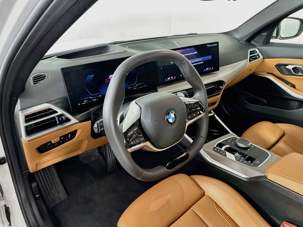 Used 2025 BMW 330i xDrive Sedan AWD/4WD image 14