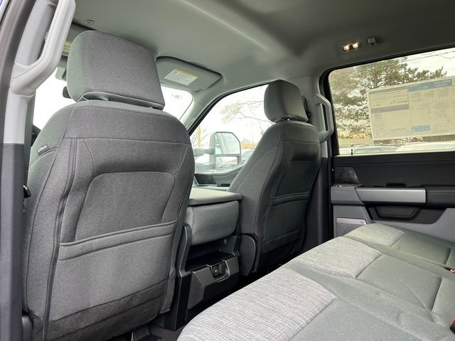 New 2026 Ford F250 XLT w/ XLT Premium Package image 44