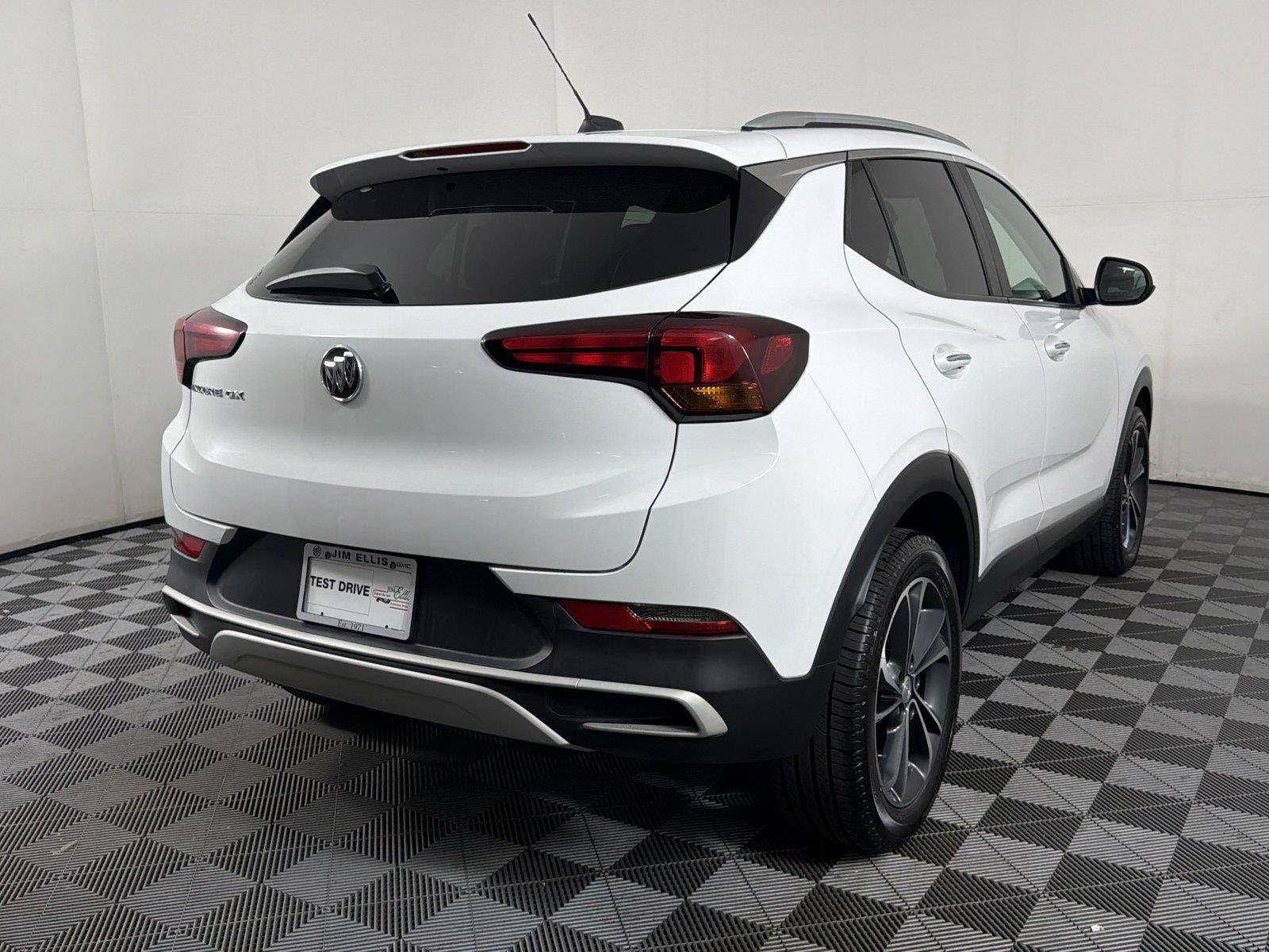 Used 2020 Buick Encore GX Select FWD image 6