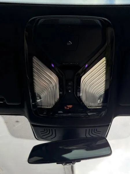 Used 2020 BMW 530i RWD image 40