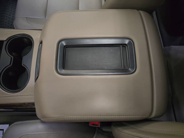 Used 2018 GMC Yukon SLT w/ Open Road Package AWD/4WD image 27