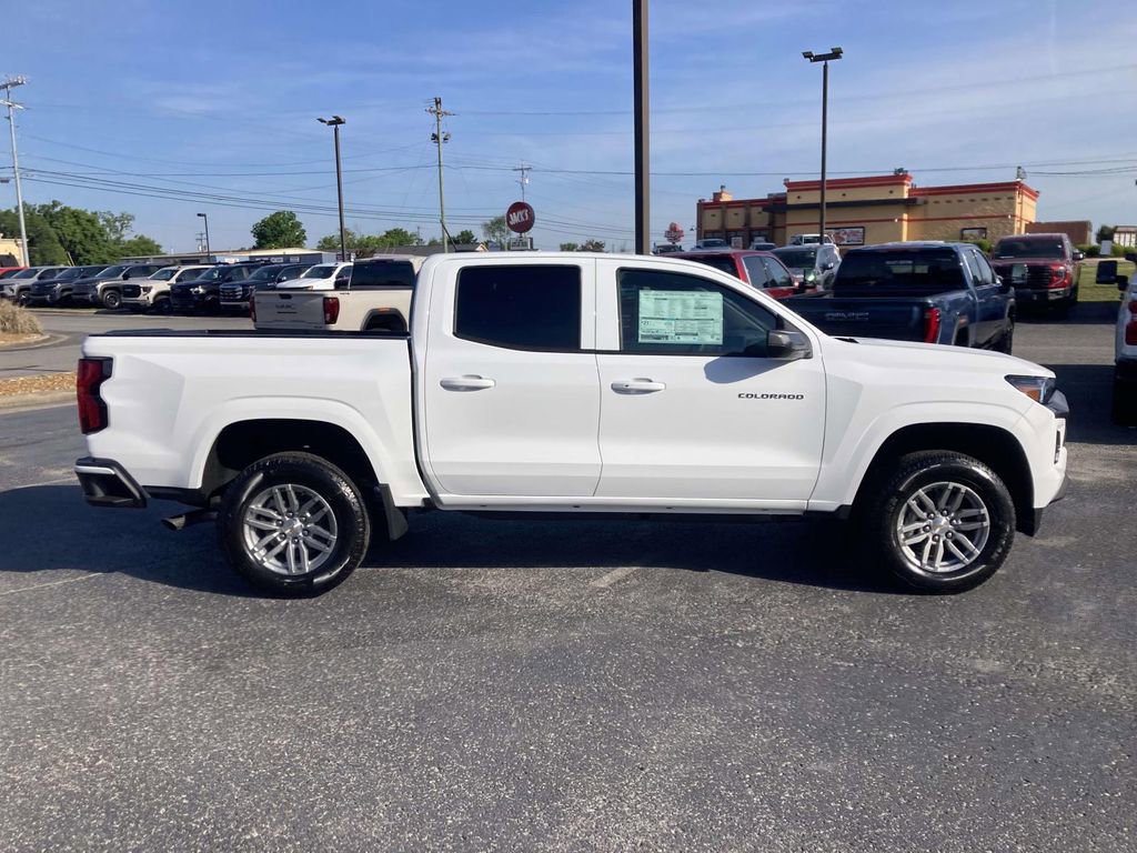 New 2026 Chevrolet Colorado LT RWD image 2
