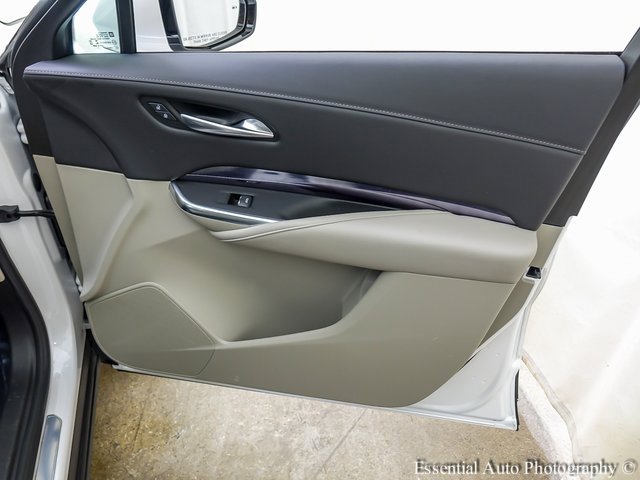 Certified 2023 Cadillac XT4 Luxury w/ Cold Weather Package image 22