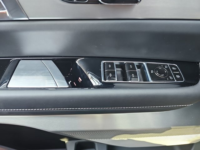 New 2026 Cadillac Vistiq Platinum image 33