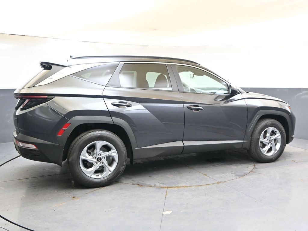 Certified 2023 Hyundai Tucson SEL AWD/4WD image 6