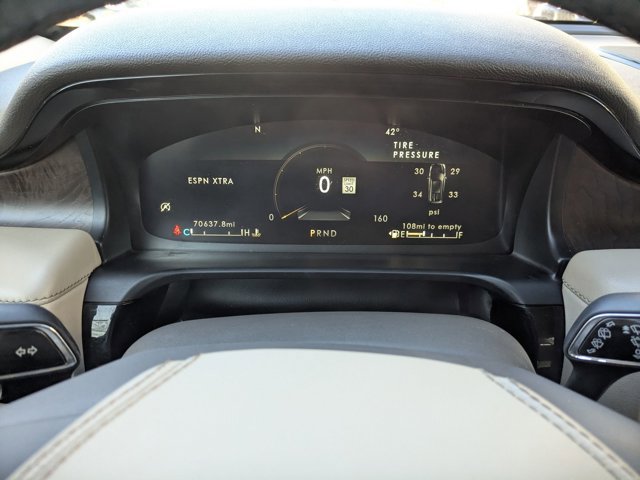 Used 2021 Lincoln Aviator Reserve w/ Equipment Group 201A image 11