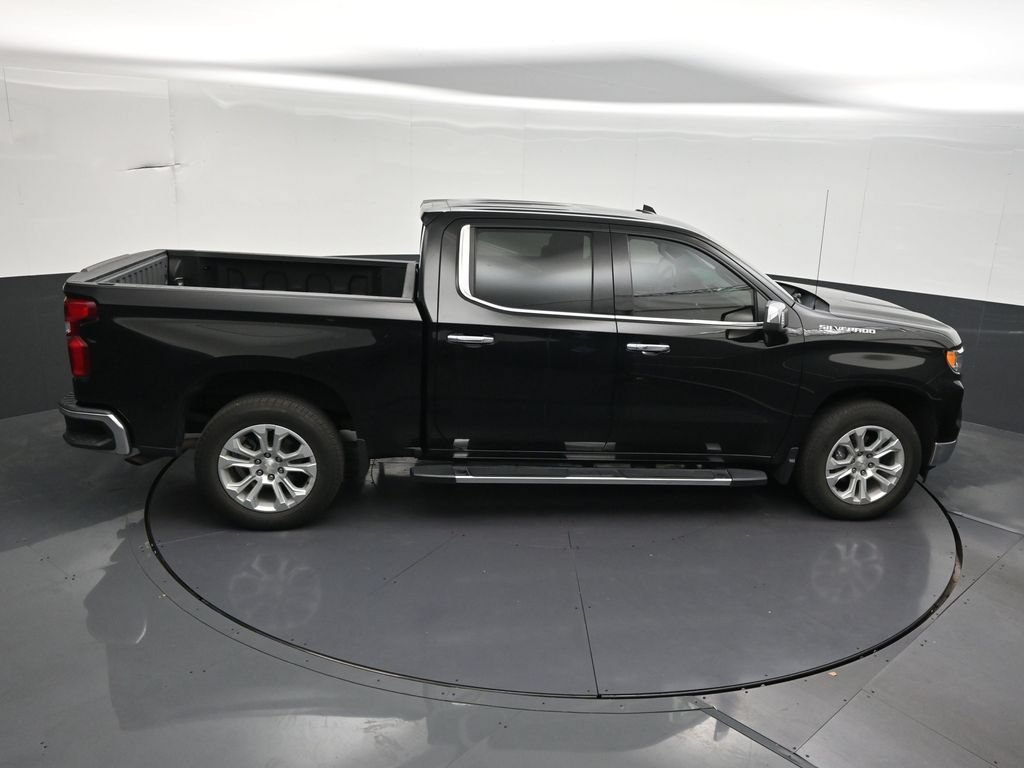 Used 2022 Chevrolet Silverado 1500 LTZ RWD image 21