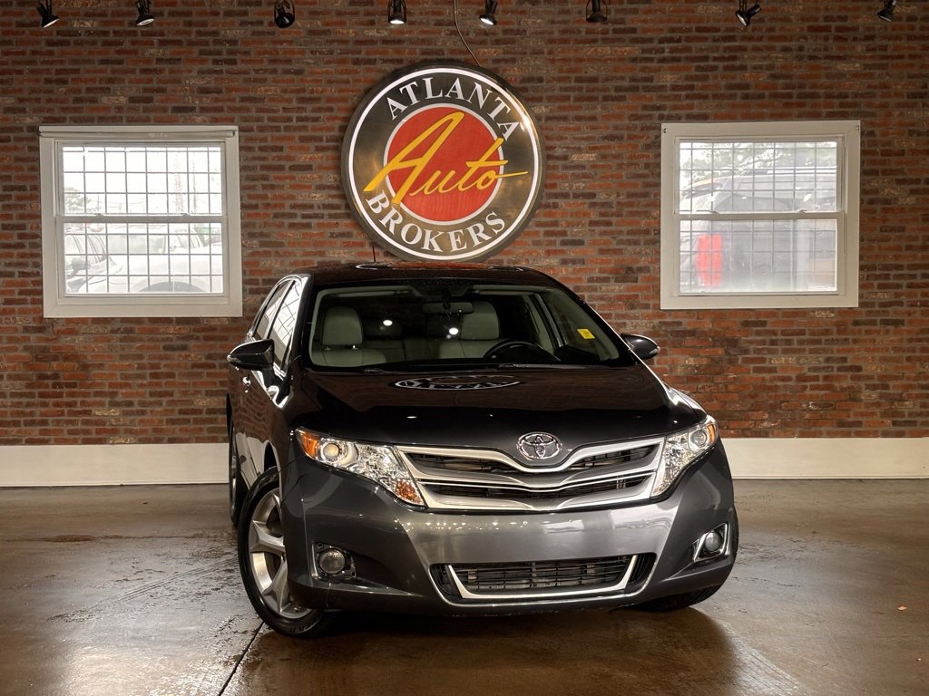 Used 2013 Toyota Venza XLE image 1