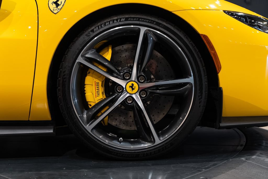 Used 2023 Ferrari 296 GTB RWD image 14