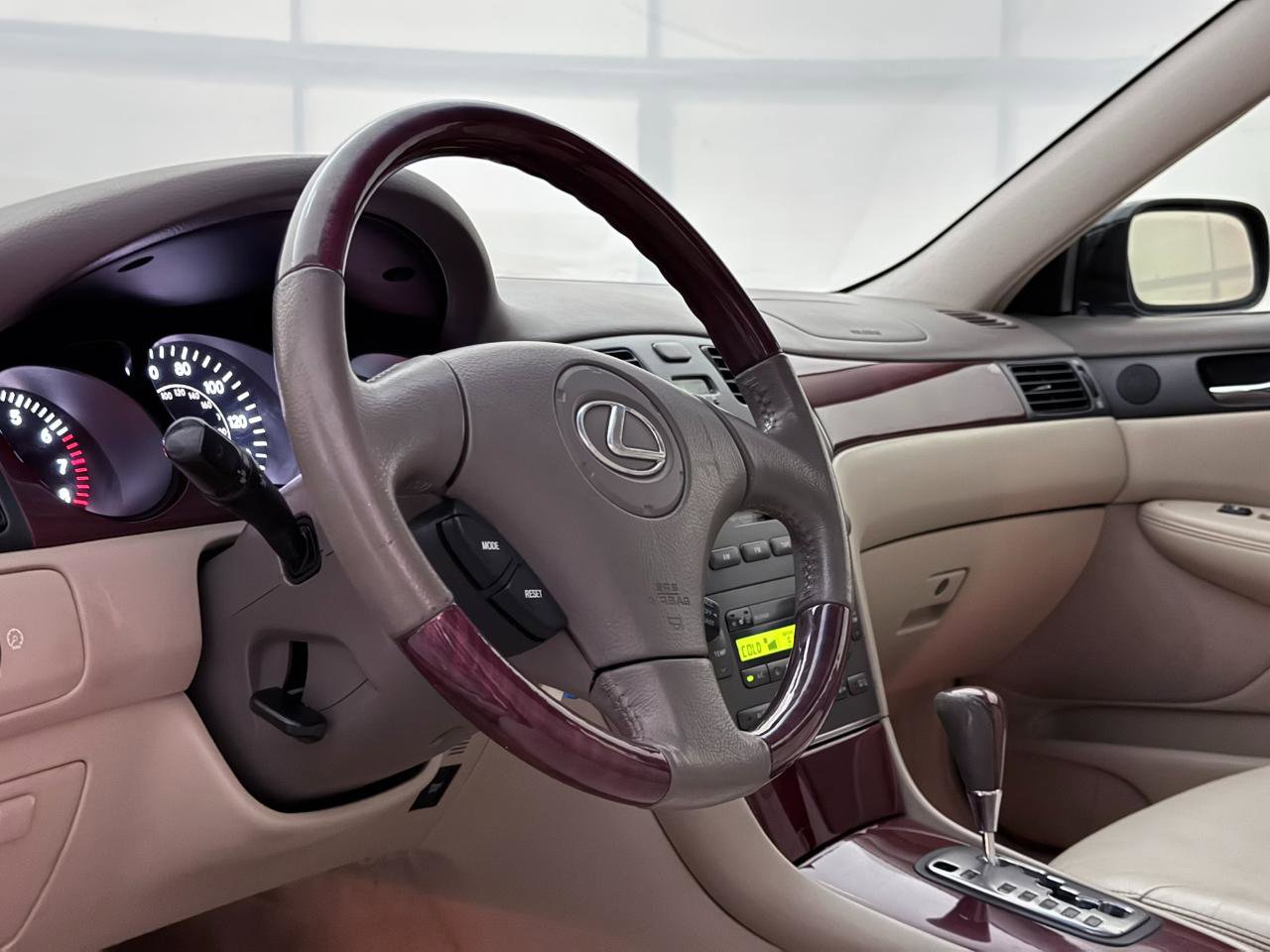 Used 2003 Lexus ES 330 image 19