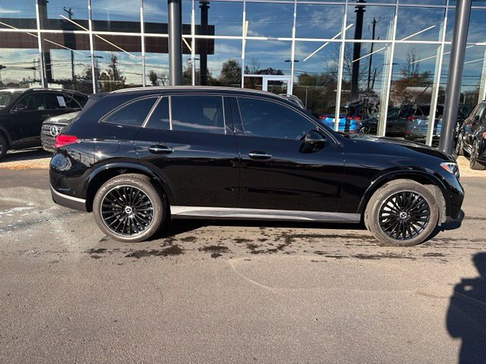 Used 2026 Mercedes-Benz GLC 300 4MATIC image 9