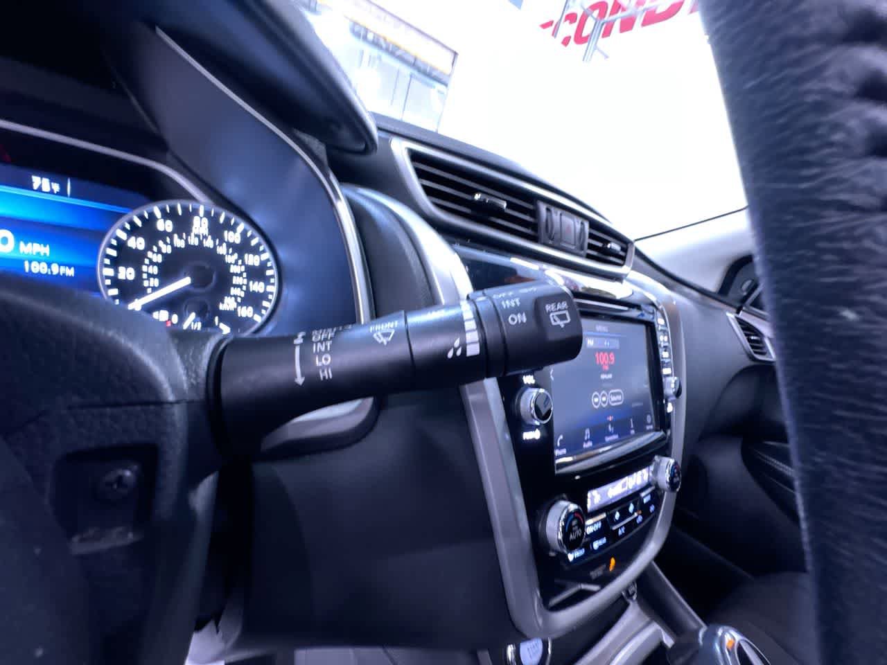Used 2020 Nissan Murano SV AWD/4WD image 19