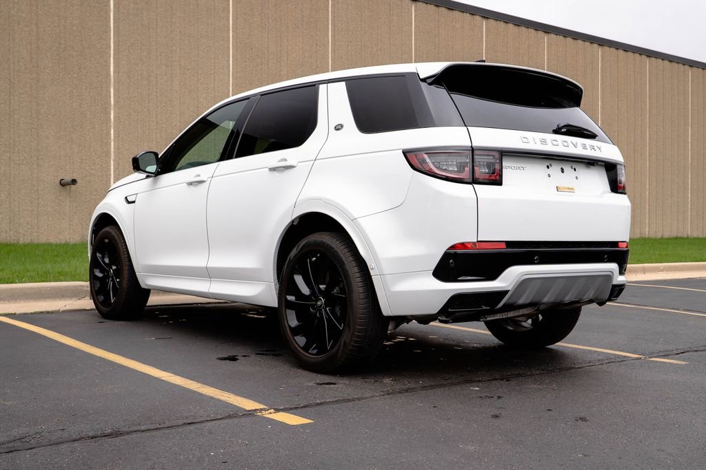 Used 2025 Land Rover Discovery Sport S image 7