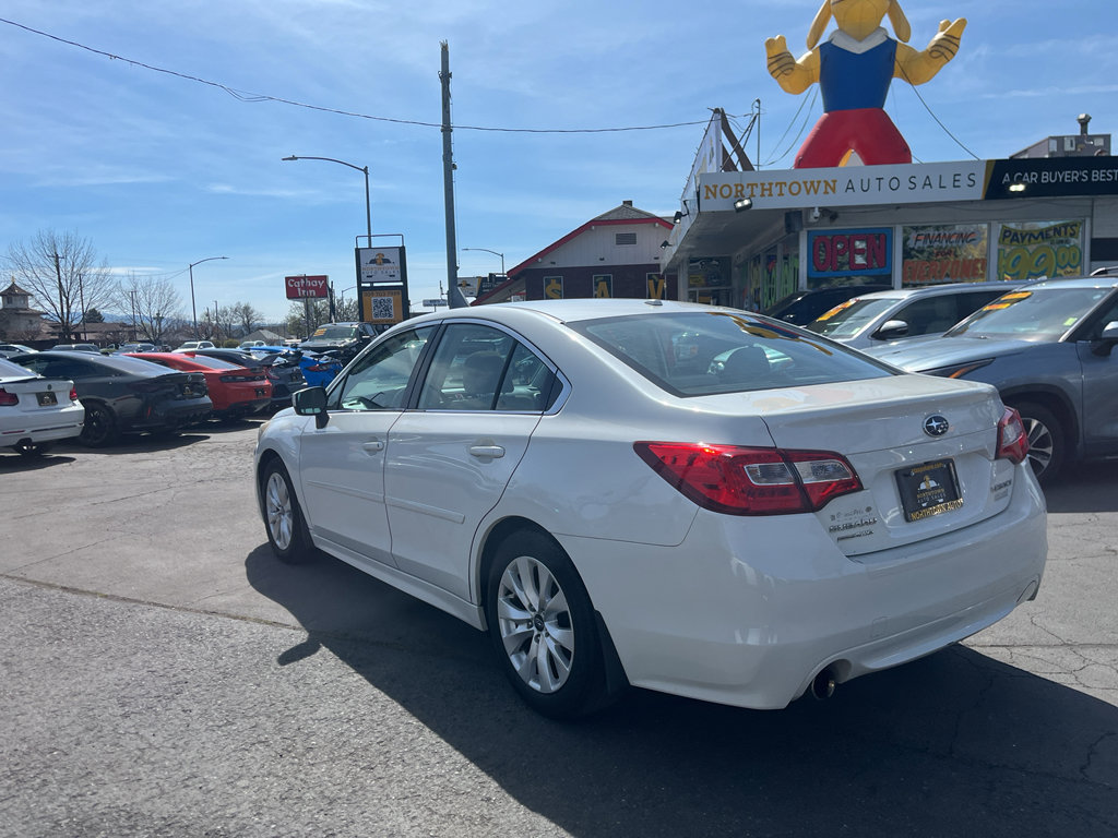 Used 2015 Subaru Legacy 2.5i Premium w/ Moonroof Package AWD/4WD image 4